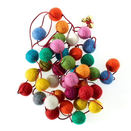Pom Pom Garland 72"
