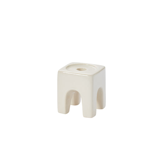Trestle Candleholder 3.75"x 4"