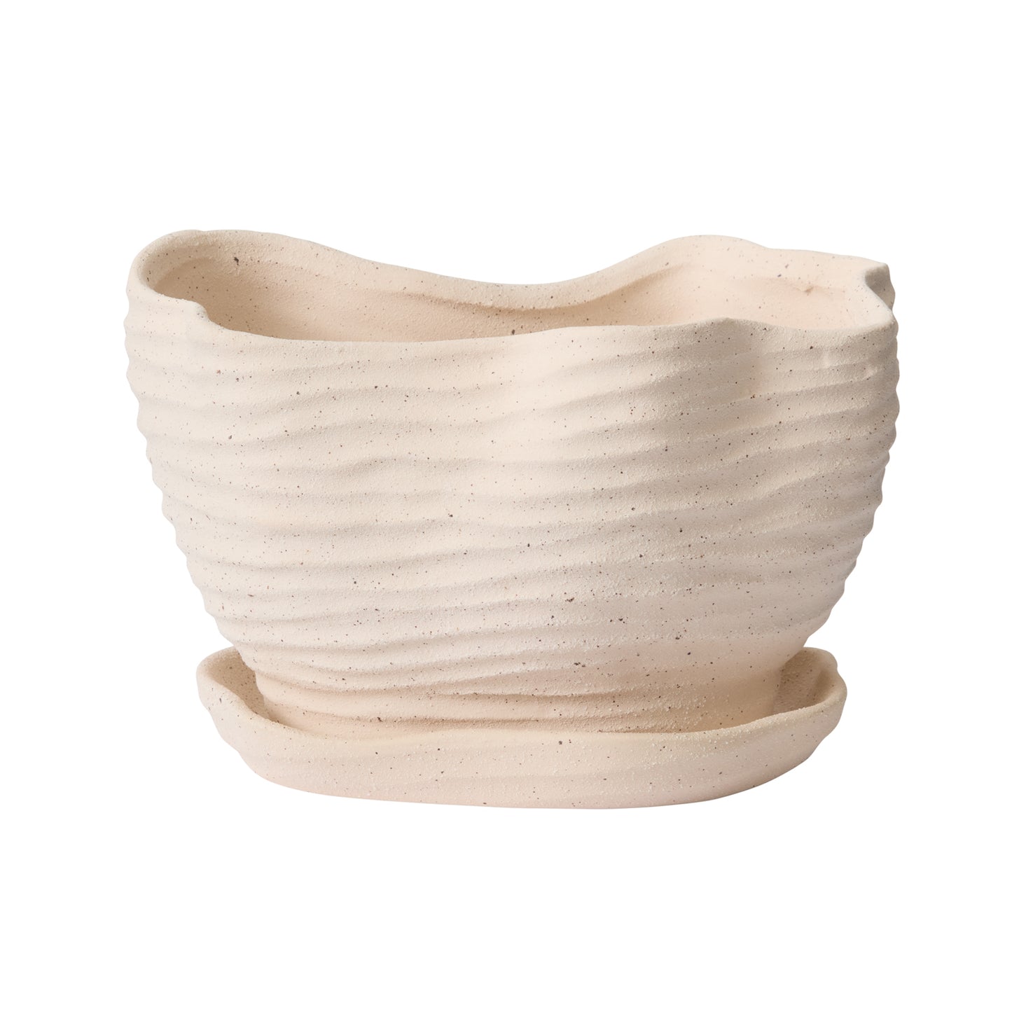 Highland Pot with Saucer 9"x 6"x 6"