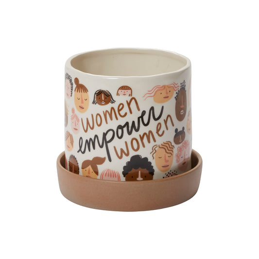 Everybody Pot with Saucer 5"x 5.25"