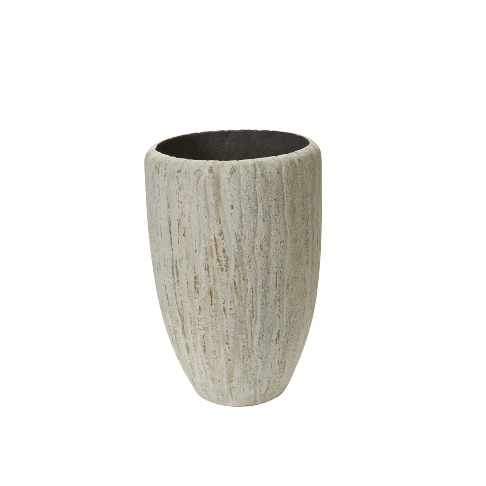 Tundra Planter 18.5"x 27"
