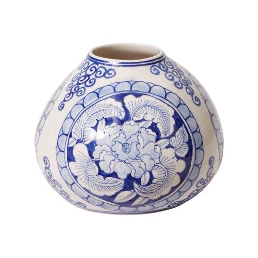 Eleanor Vase 6.25"x 4.75"