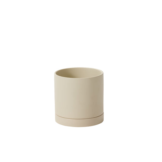 Romey Neutral Pot with Saucer 7"x 7"