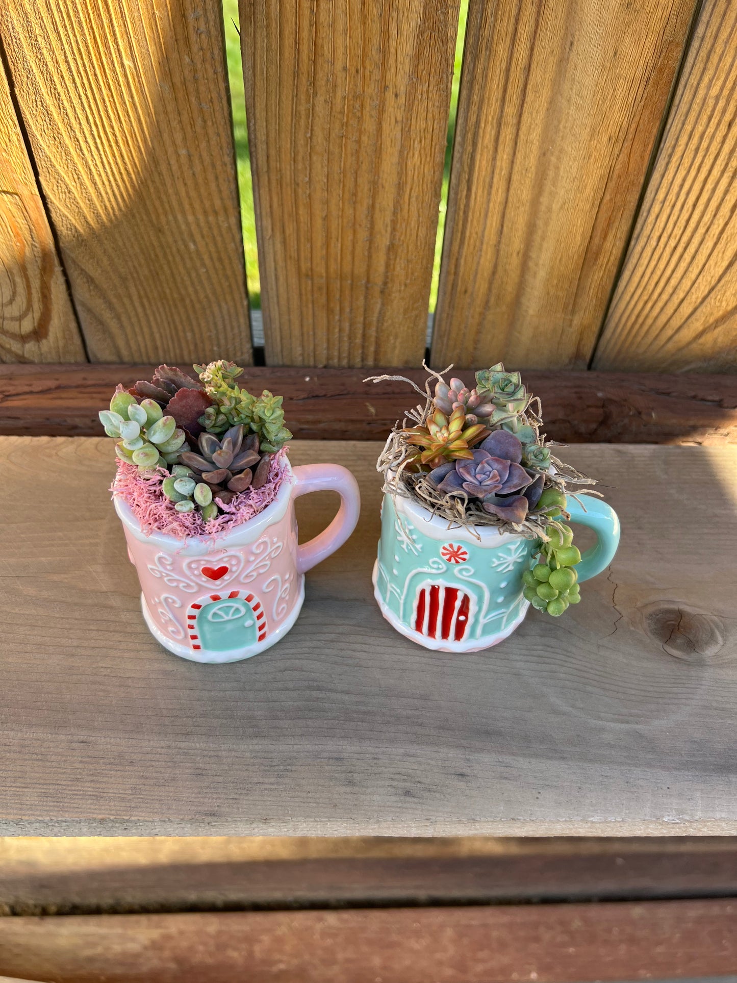 Mini Christmas house arrangement